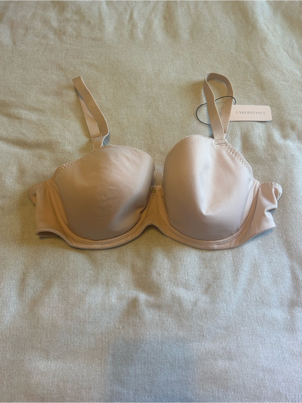 Understance Buffy smooth flex wire 36D NWT